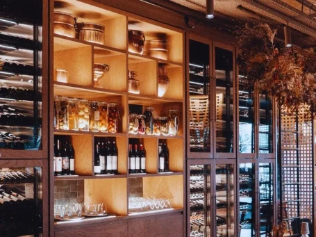 cave a vins sur mesure architecte vitrier miroiterie luxe | Pose vitrage Paris